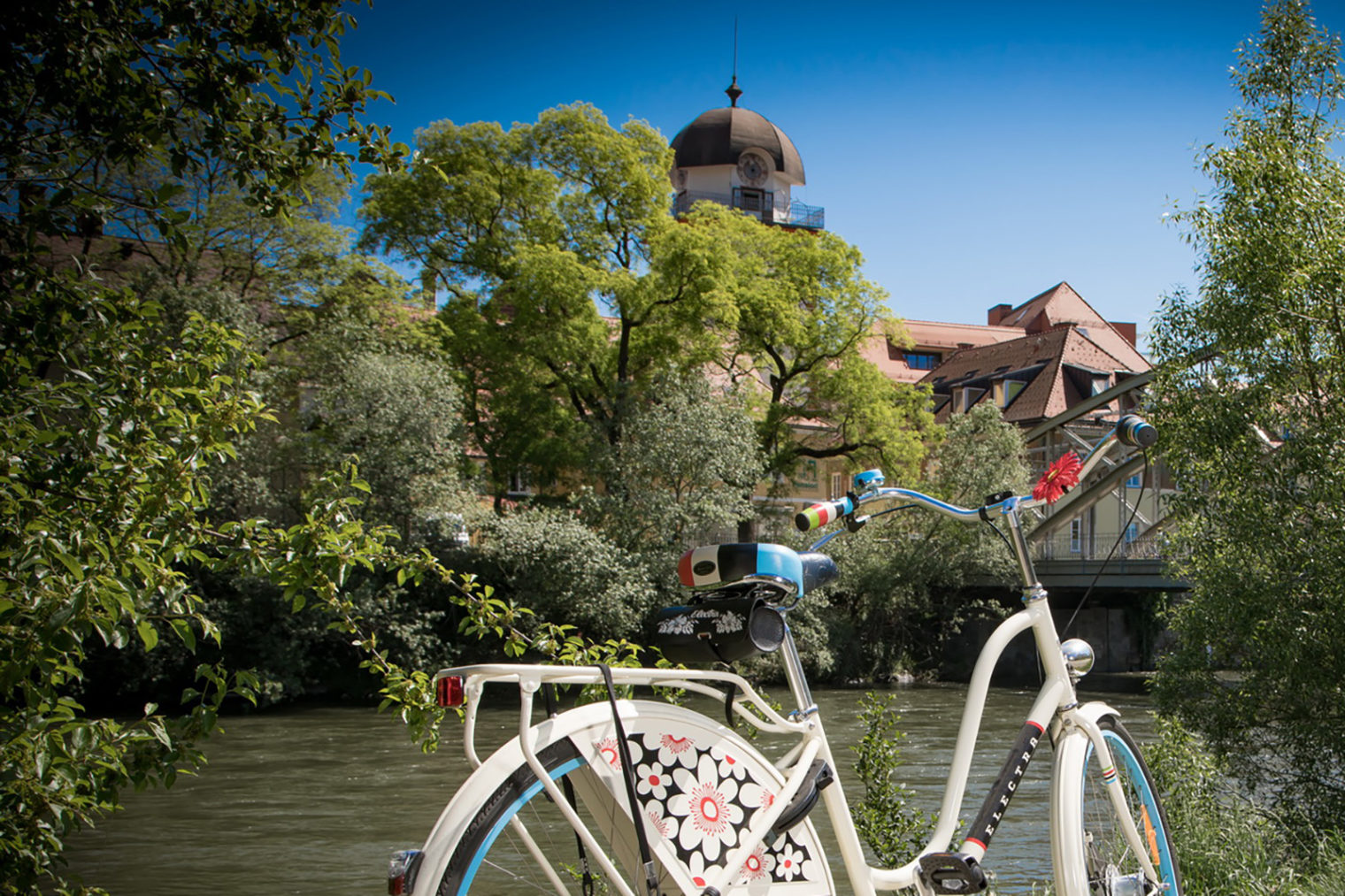 Fahrrad an der Mur in Leoben