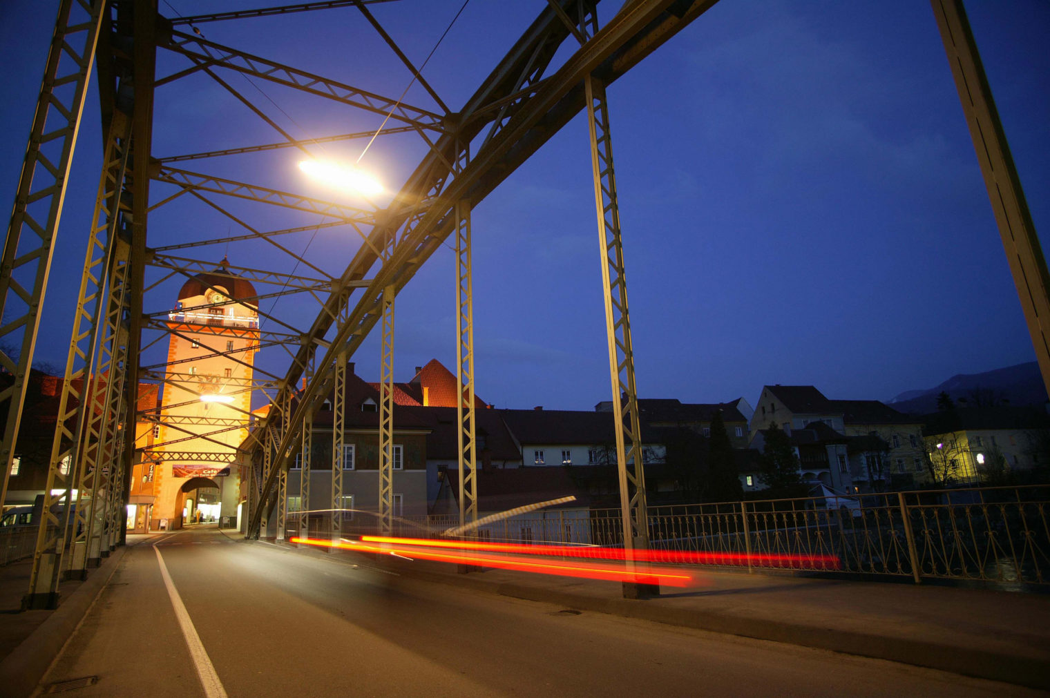 Waasenbrücke und Schwammerlturm