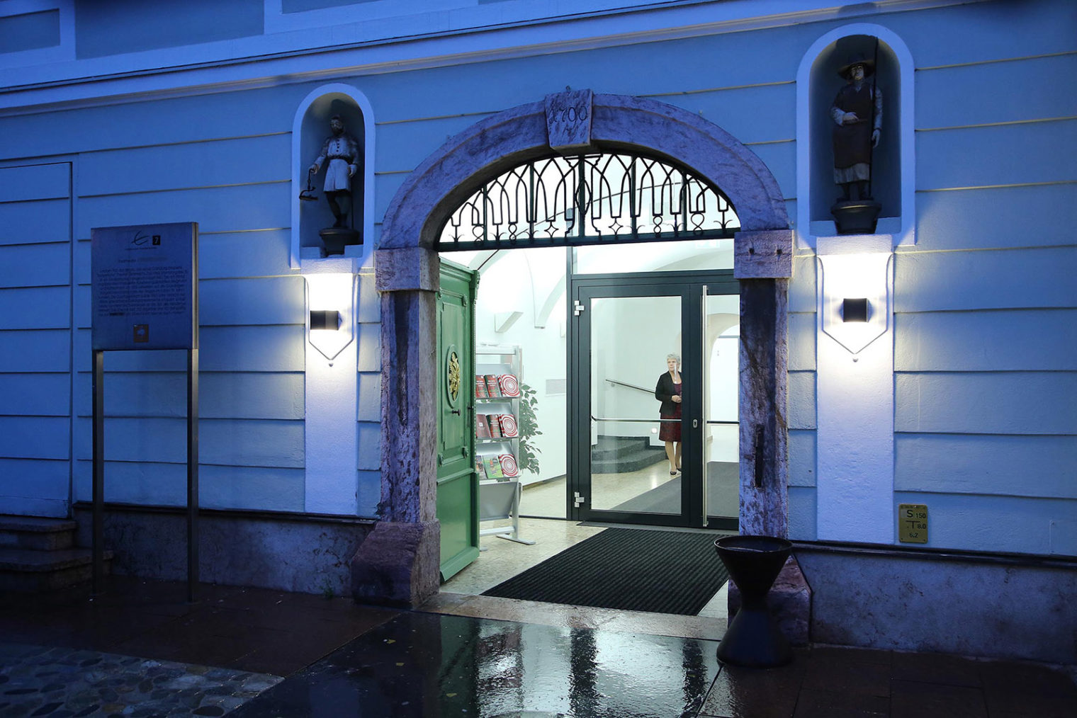 Außenansicht Portal Stadttheater Leoben